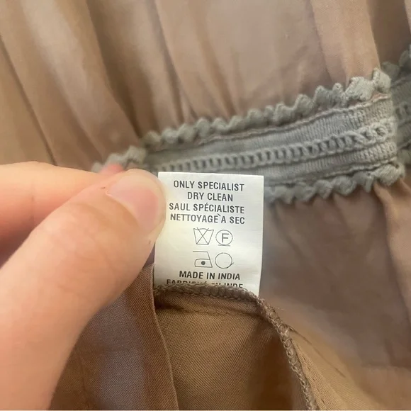 Anthropologie Blank London Sedona Embroidered Embellished Top Size Medium - Picture 7 of 10